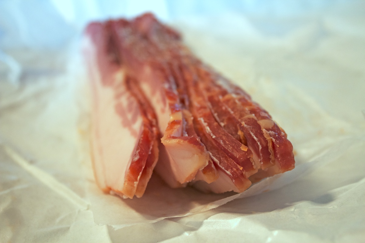 Ledebuhr Bacon Close Up